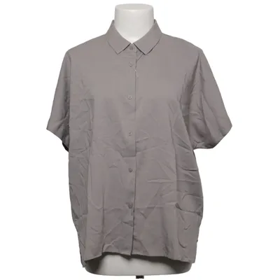 Korte mouwen shirt (Grijs) van Uniqlo Polyester, Viscose