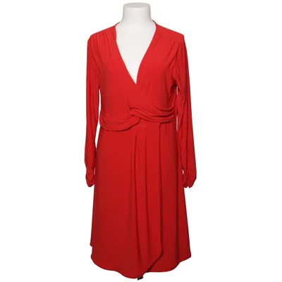 Robe portefeuille (Rouge) de Tricia Élasthane, Polyester