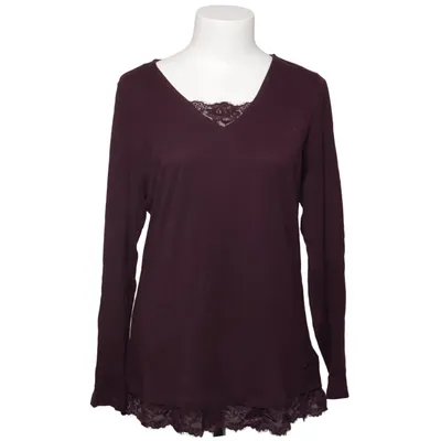 Long sleeve T-shirt (Purple) from Essentials Cotton