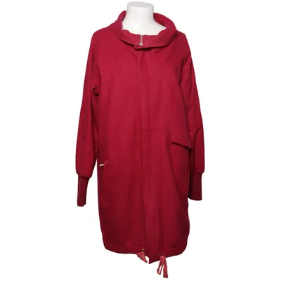 Trenchcoat (Röd) från Nikita Polyester, Ull