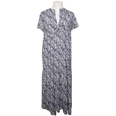 Jurk (Zwart, Wit) van Tricia Elastaan, Polyester