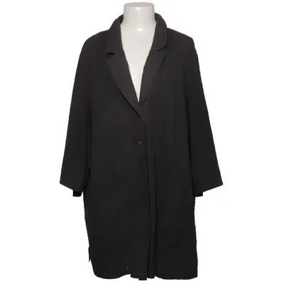Coat (Gray) from Chalou