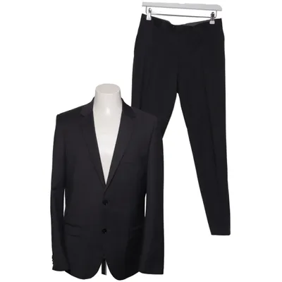 Kostym (Slim Fit) från McNeal