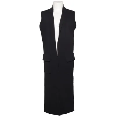 Outer vest (Black) from Background