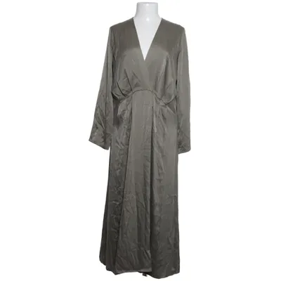 Klänning (Grön) från Massimo Dutti Silke