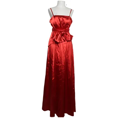 Evening gown (Red) from Yves Calin Polyester