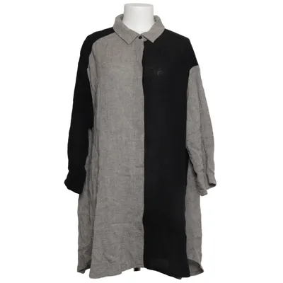 Skjorta (Svart, Grå) från Noen Linne, Polyamid