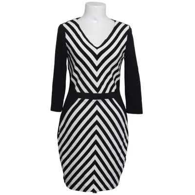 Kjole (Sort, Hvid) fra Sir Oliver Elastan, Polyamid, Polyester, Viscose