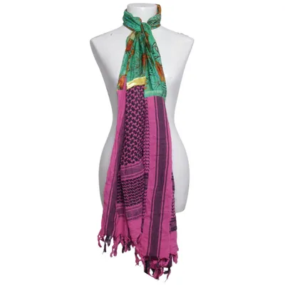 Shawl (Pink, Green, Multicolored) from Plomo o Plata Polyurethane