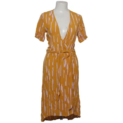 Robe portefeuille (Jaune, Rose) de MbyM Viscose