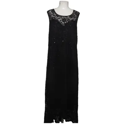 Evening gown (Black) from Velvet