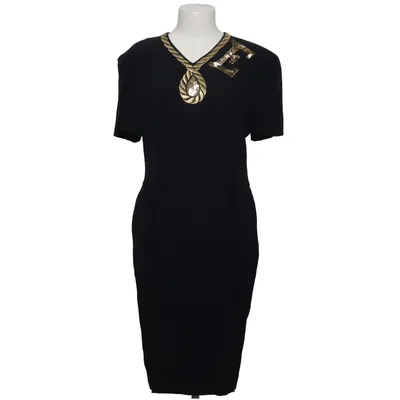 Robe (Noir) de Escada by Margaretha Ley Soie