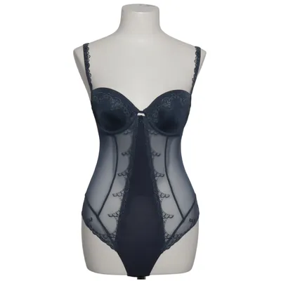 Lingerie (Enchanting Essence) de Triumph Élasthane, Polyamide, Polyester