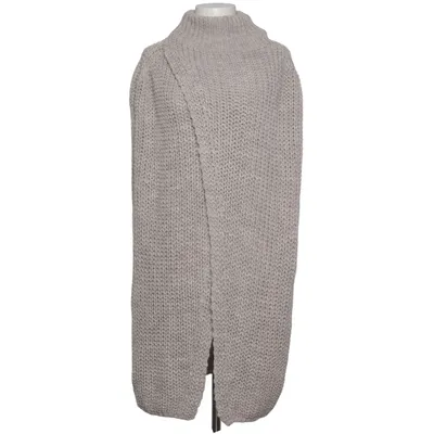 Poncho (Grau) von Monday Afternoon