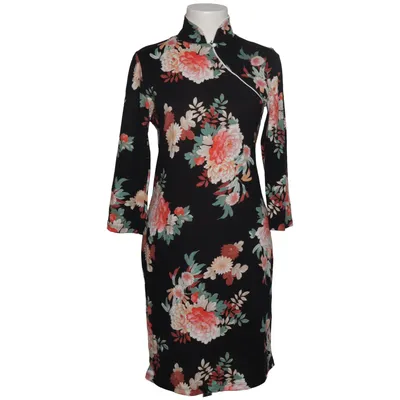 Cheongsam (Schwarz, Pink, Grün) von Koton