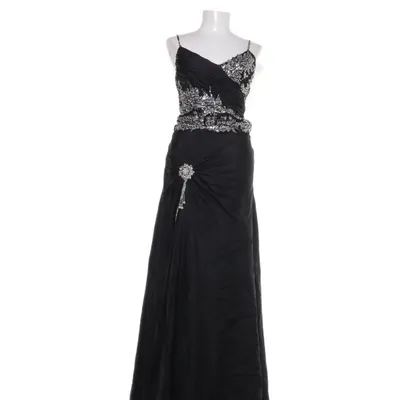 Evening gown (Black)