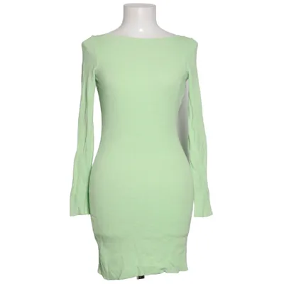 Robe (Vert) de Hanna Schönberg x NA-KD Polyester, Viscose