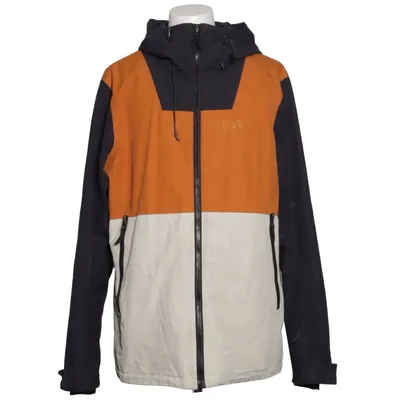Ski jacket (Black, Beige, Orange) from CLWR