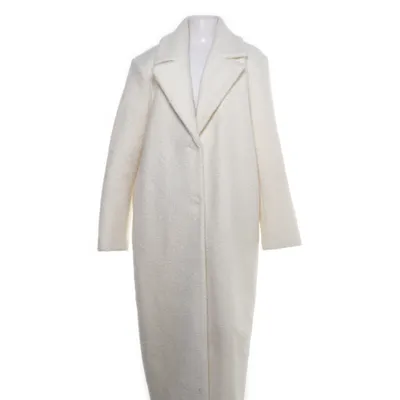 Frakke (Fluffy Long Coat) fra Josefine HJ x NA-KD Polyester