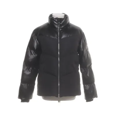 Vinterjacka (Svart) från Karl Lagerfeld Polyuretan, Återvunnen polyester