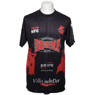 T-shirt (Svart, Röd, Vit) från Rumble