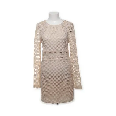 Robe (Beige) de Carli Bybel x Missguided Polyester