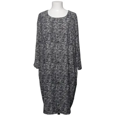 Robe (Noir, Blanc) de Magasin Polyester