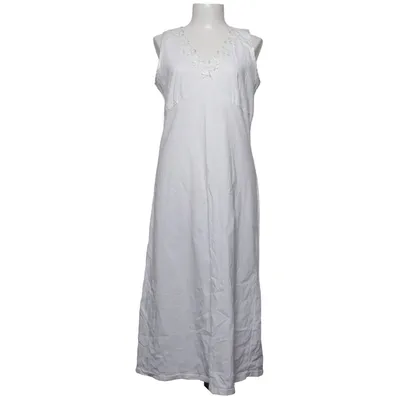 Maxi dress (White) from Presence Cotton
