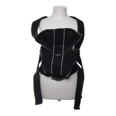 Bärsele (Svart, Beige) från BabyBjörn