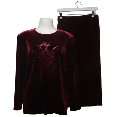 Set (Red) from Jacett Polyester