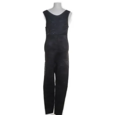 Wetsuit (Black, Gray) from Yazbeck