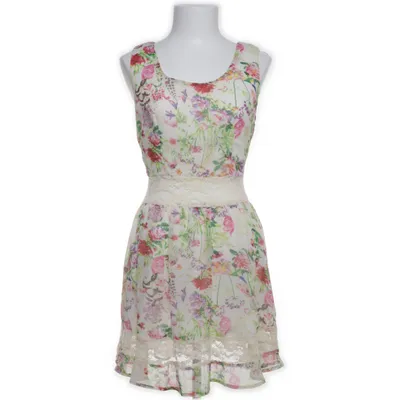 Klänning (Vit, Flerfärgad) från AX Paris Polyester, Linne