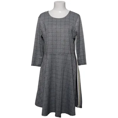 Klänning (Grå, Svart, Vit) från Clockhouse Elastan, Polyester