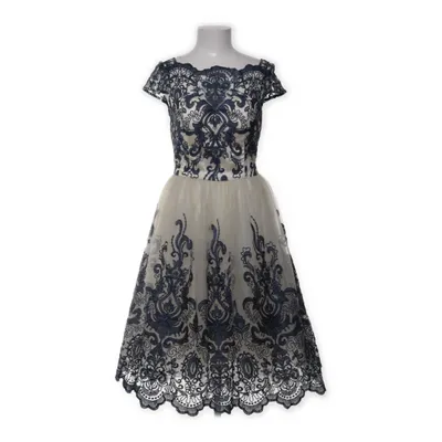 Robe de cocktail (Bleu, Blanc) de Chi Chi London Polyamide