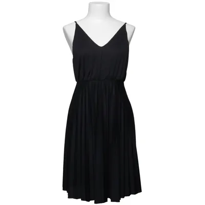 Robe (Noir) de About You Polyester