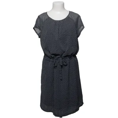 Robe (Noir, Blanc) de Yessica