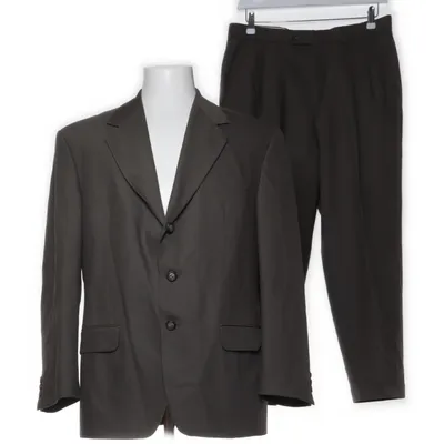 Suit (Brown) from Oscar Jacobson Viscose, Wool