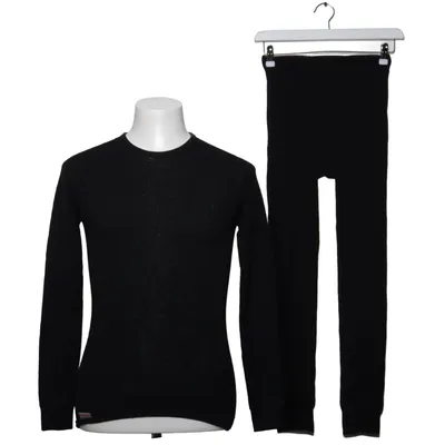 Base layer (Black) from Woolpower Wool, Polyester