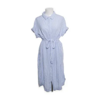 Blousejurk (Blauw, Wit) van ONLY Carmakoma Viscose