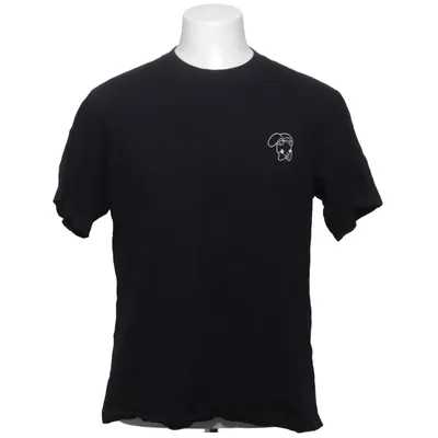 T-shirt (Oshi No Ko) fra Uniqlo x UT Bomuld