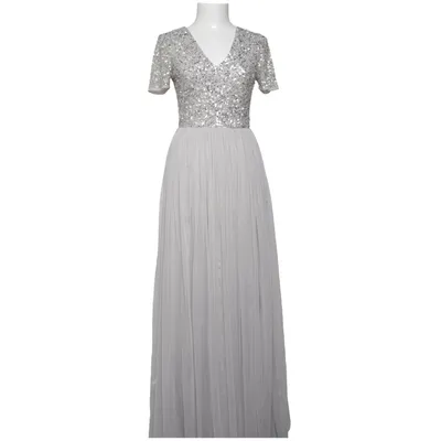 Aftonklänning (Grå) från Maya Deluxe Polyester