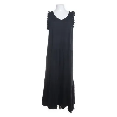 Dress (Black) from Wiya