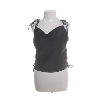 Crop top (Zwart) van Parallel Lines