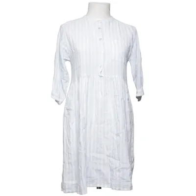 Robe chemise (Bleu, Blanc) de Maan Lin, Viscose