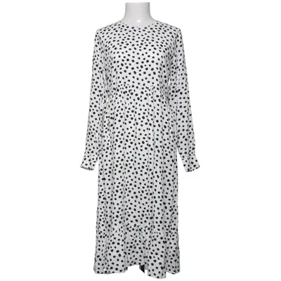 Robe longue (Blanc, Noir) de One More Story Viscose