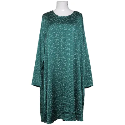 Klänning (Grön, Vit) från Glamorous Curve Polyester