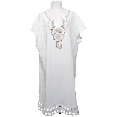 Robe (Blanc) de Emery Rose