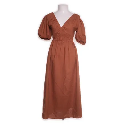 Maxi dress (Brown) from Billy J