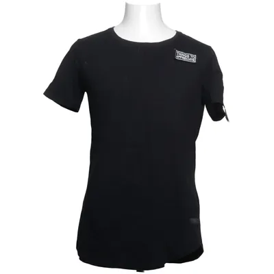 T-shirt (Svart) från Things to Appreciate Bomull