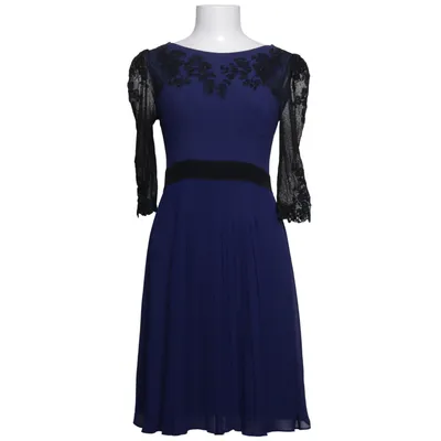 Kjole (DQ002/S13S) fra Karen Millen Polyamid, Polyester, Silke